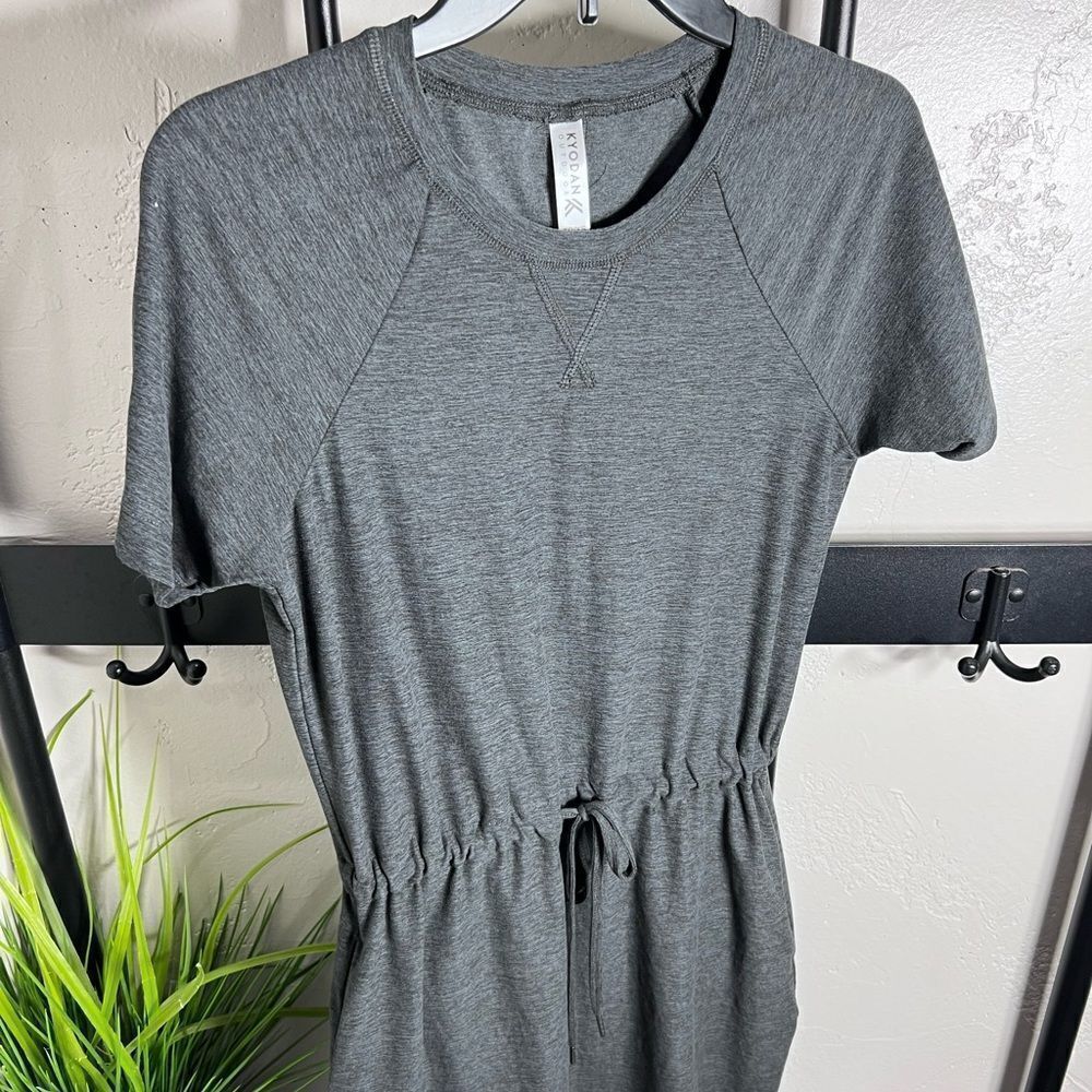 Kyodan Outdoor Women's dark grey short sleeve cinched waist dress Size XS - Picture 4 of 14